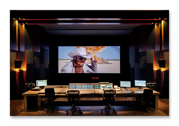 Mixing Theatre